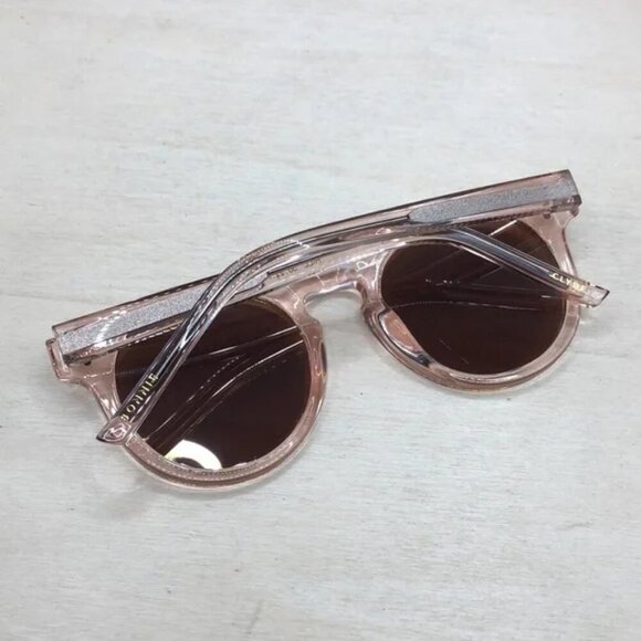 Bonnie Clyde The Hill Sunglasses Round Sheer Crystal Pink main image 7